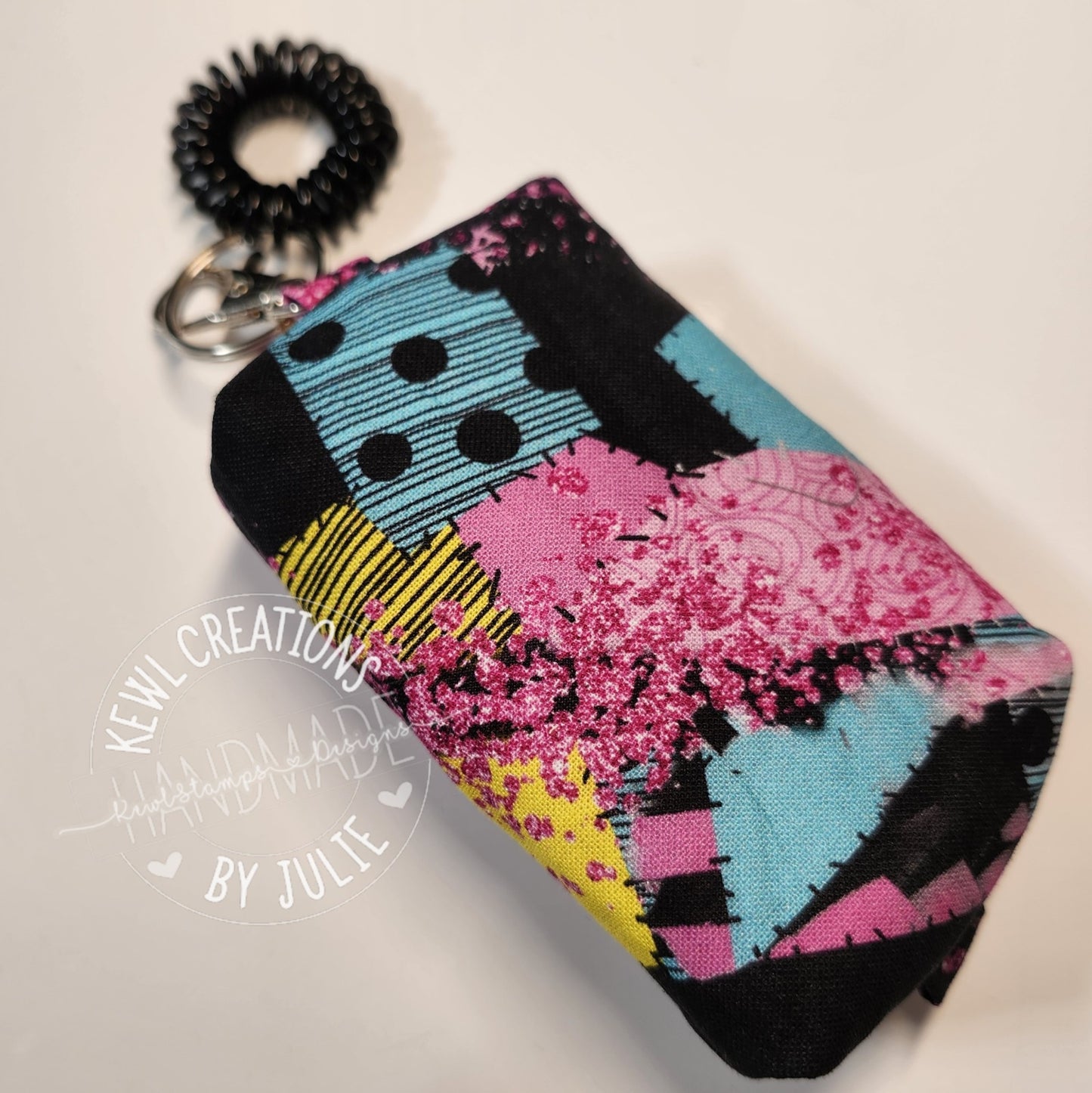 Itty Bitty Boxy bag with swivel clasp