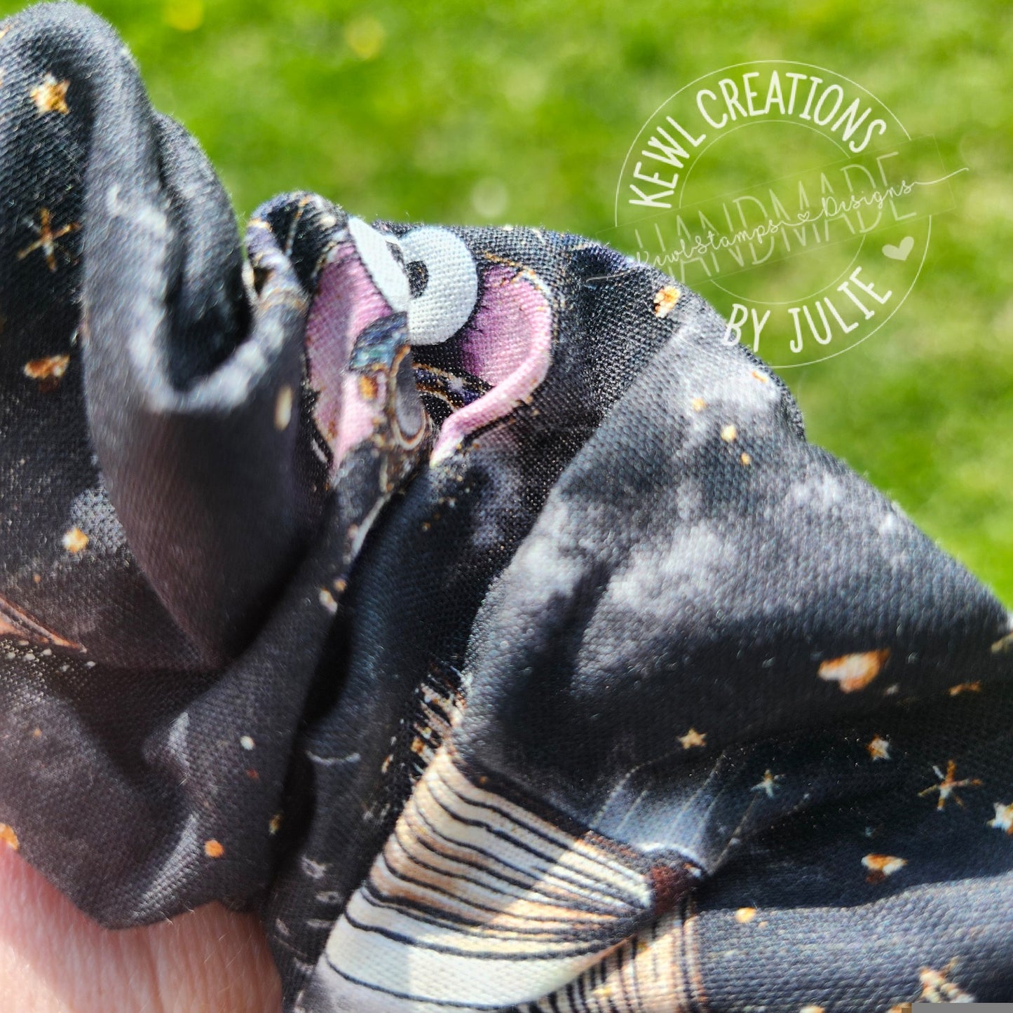 Cute and fashionable scrunchies | hair ties
