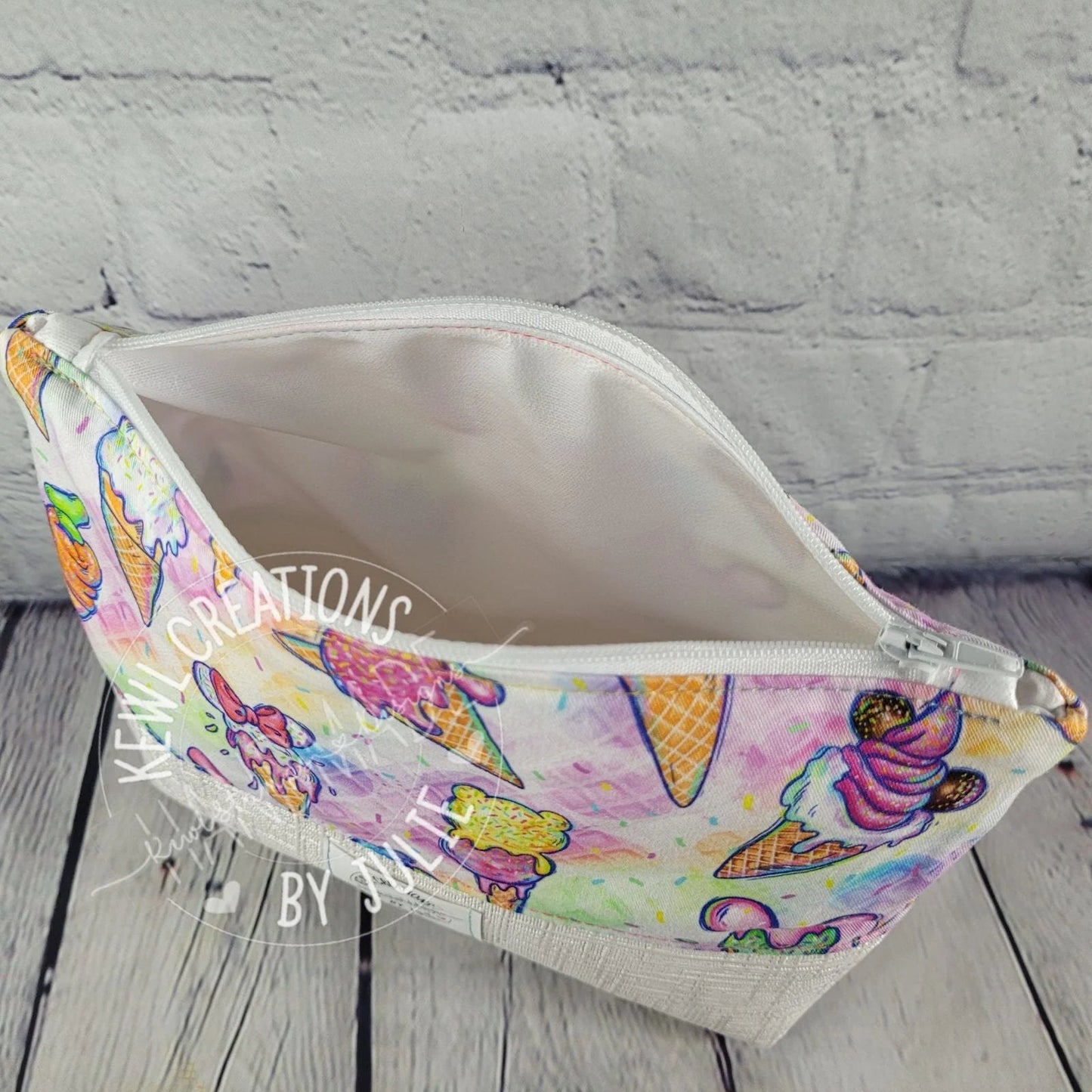 Reusable Fabric Snack pouches, ideal for dry-snacks