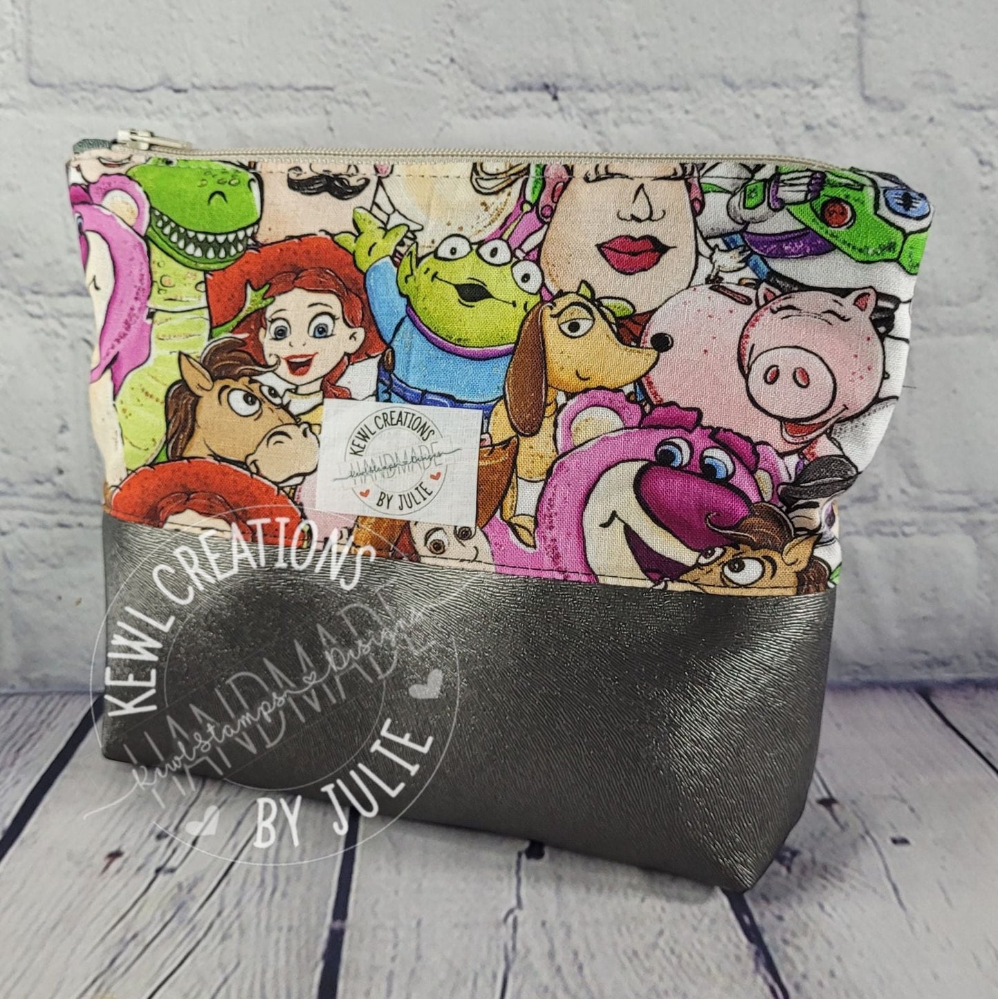 Reusable Fabric Snack pouches, ideal for dry-snacks