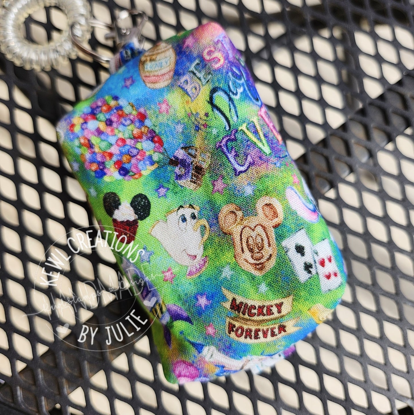 Itty Bitty Boxy bag with swivel clasp