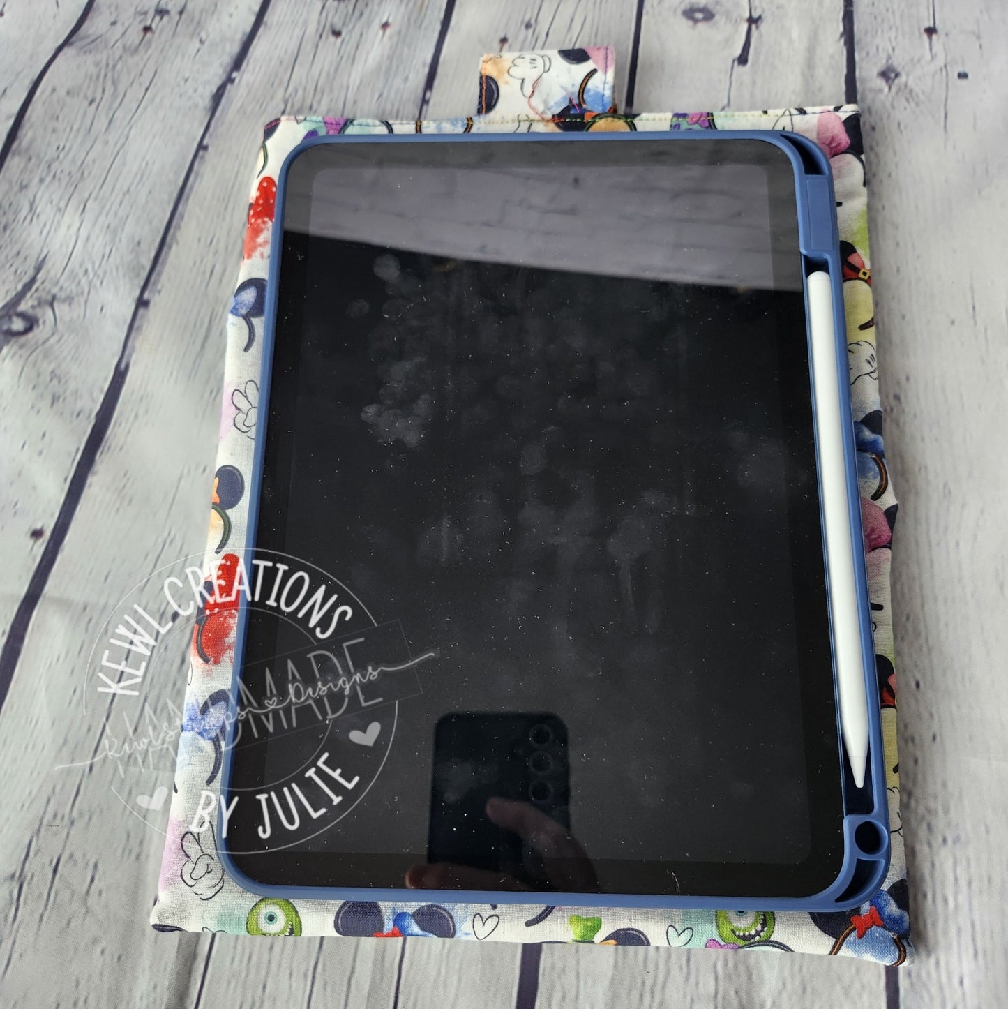 Slip pocket/ Zippered pocket Book pouch / tablet and e reader cover / Book sleeve