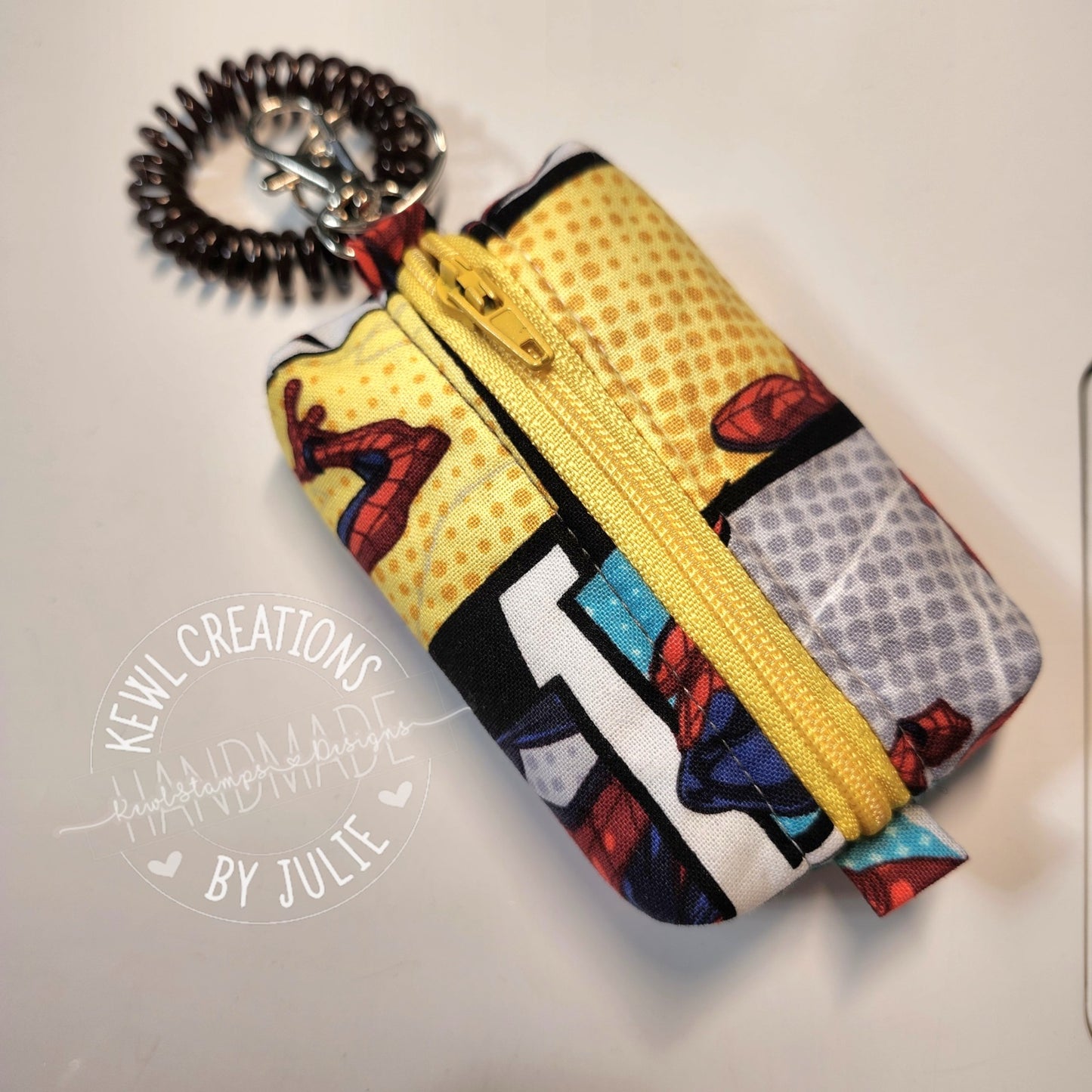 Itty Bitty Boxy bag with swivel clasp