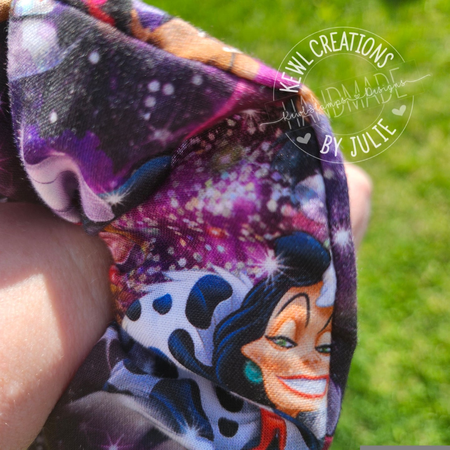 Cute and fashionable scrunchies | hair ties