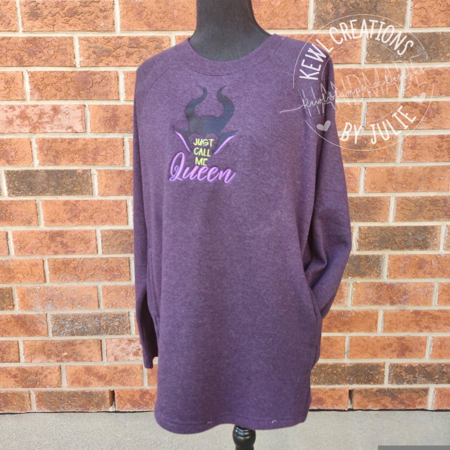 Colourful Women's apparel | Shirts | T-Shirts | Hoodies