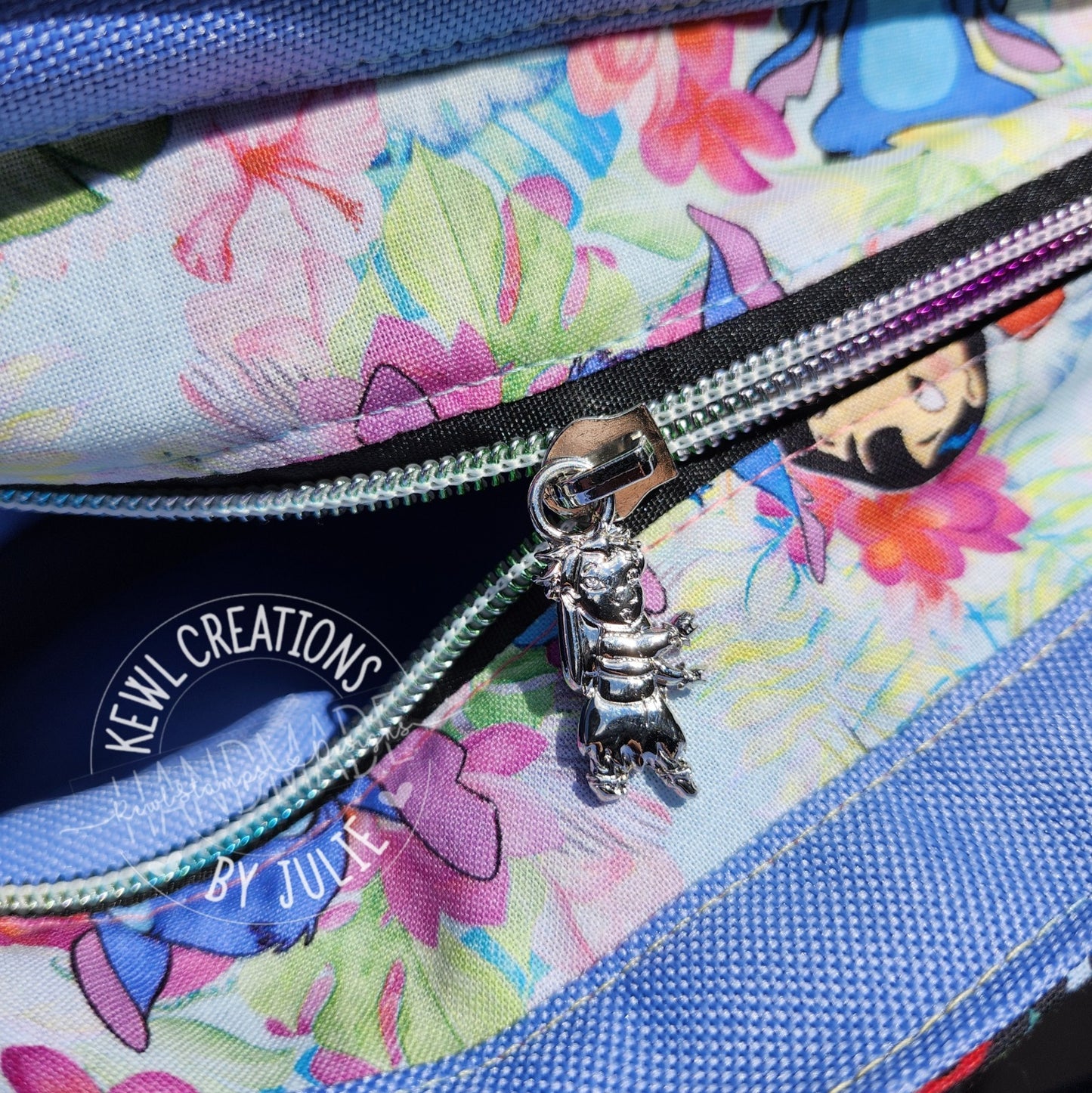 Boxed bottom handbag tote crossbody